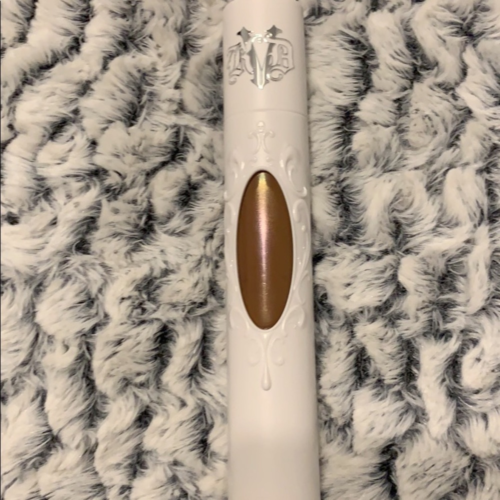 Kat Von D foundation